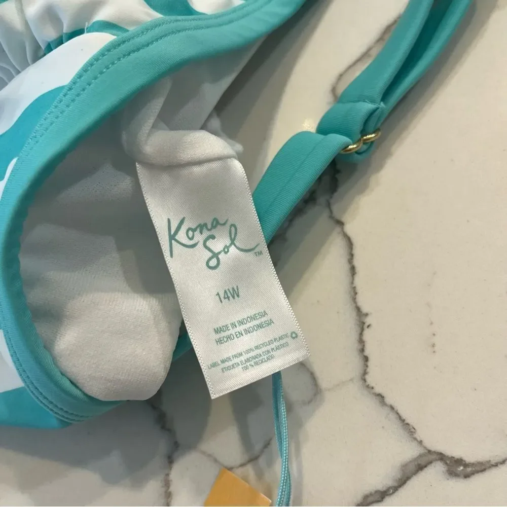 3/$20 🦋 NWOT Kona Sol One Piece Swimsuit Blue Striped Women’s 14W Plus Size - Picture 4 of 7